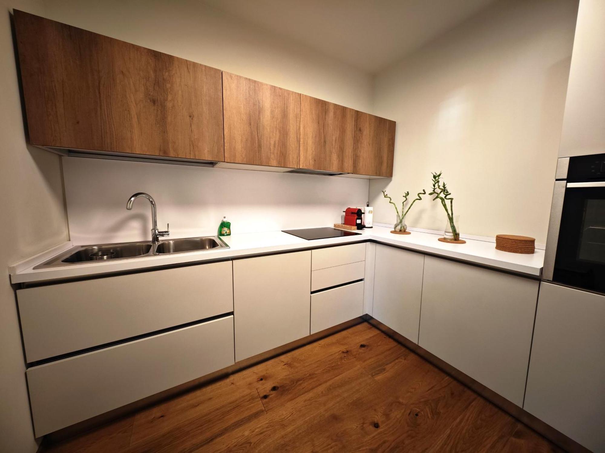Appartamento Hostdomus - Lagrange Luxury *