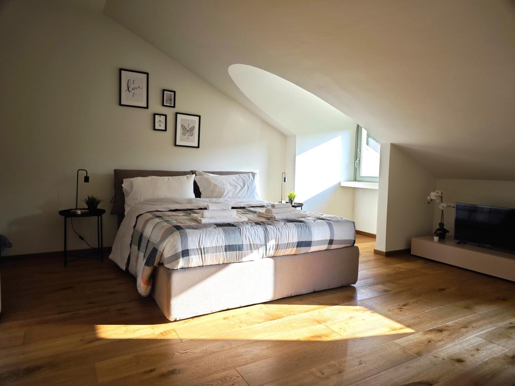 Appartamento Hostdomus - Lagrange Luxury *